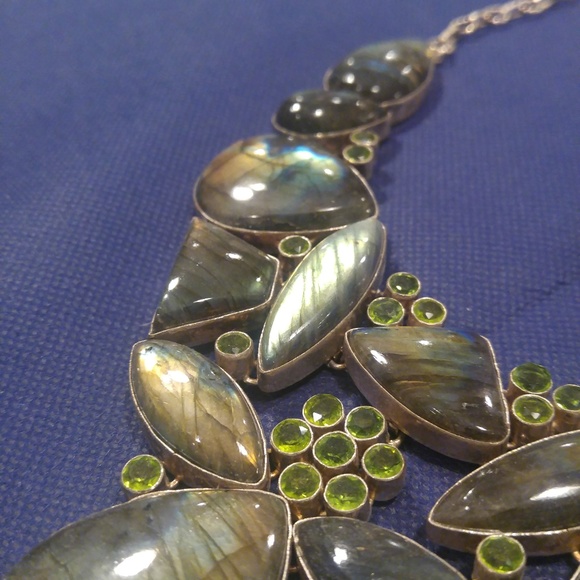 Labradorite and Peridot Princess Necklace Set - Picture 3 of 5